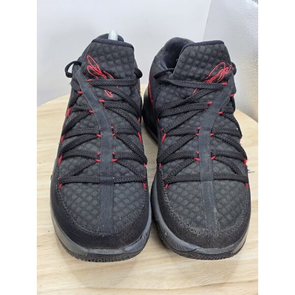 Nike Lebron 17 Low Bred Mens Size 9.5 Black Red Basketball Shoes CD5007-001 - Picture 4 of 9